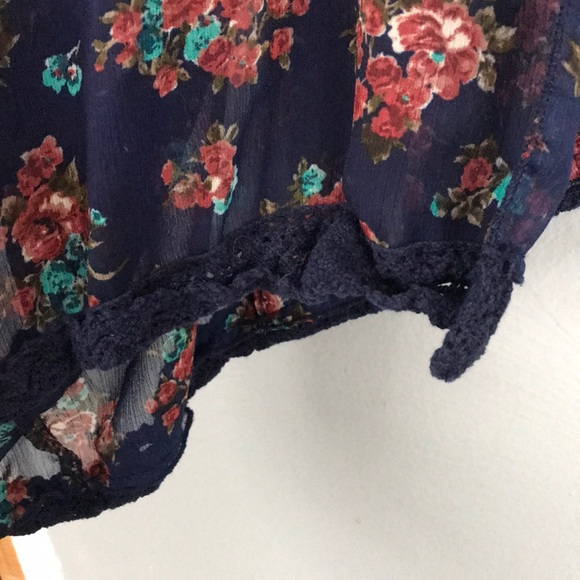 Navy floral kimono - Picture 2 of 2